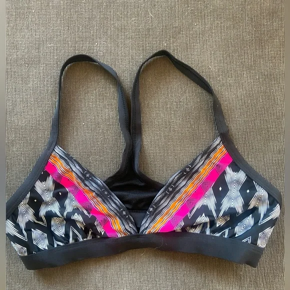 Athleta Belize bikini top size S - Picture 2 of 4